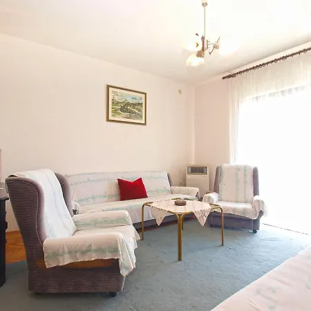 Franko 1586 דירה